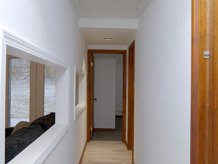 118 W King Rd — Photo 13