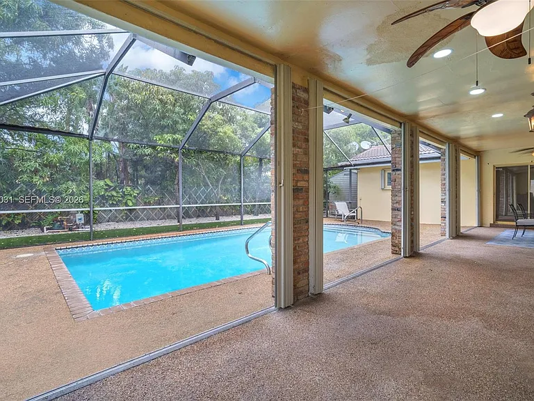 3441 N Hills Dr — Photo 44