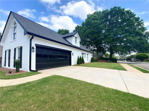 805 Doe Hill Ln, Roswell, GA 30075