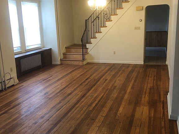2nd image of 2334 Penn Ave