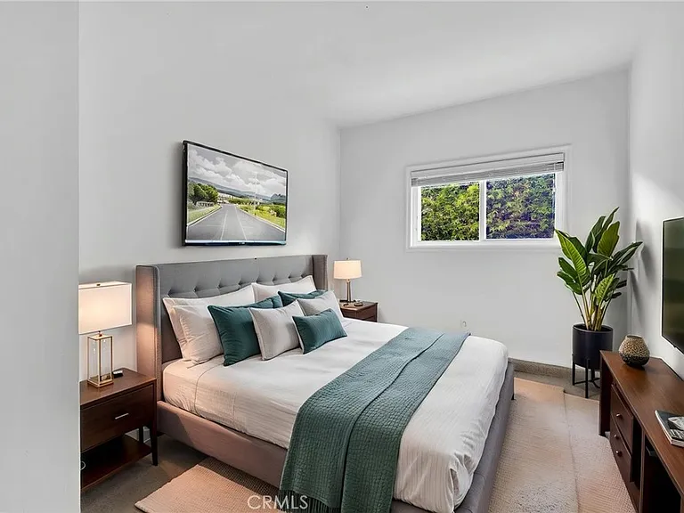 3675 Vigilance Dr — Photo 22