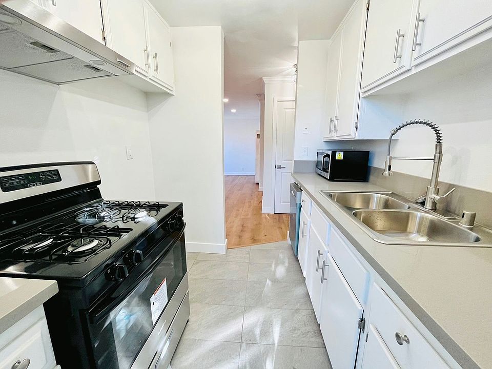 924 Gaviota Ave. Apartment Rentals Long Beach, CA Zillow