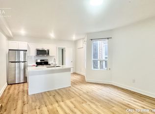 1052 Barton St E #1, Hamilton, ON L8L3E5