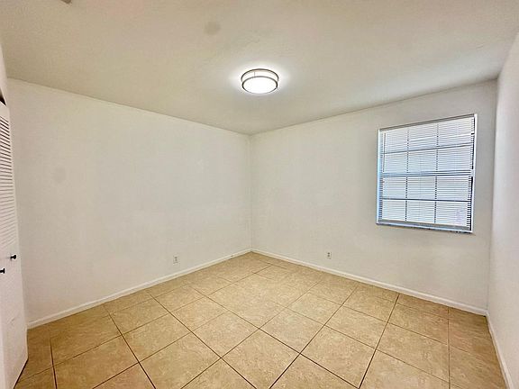2nd image of 3170 Leewood Ter APT L210