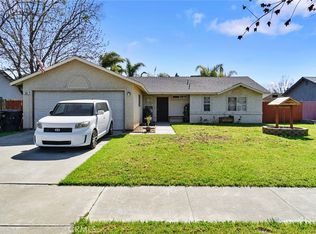 200 Barcelona Dr, Lemoore, CA 93245