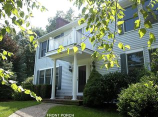 11 Woodside Cir, Sturbridge, MA 01566