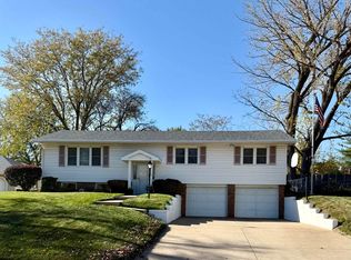 3317 Viking Dr, Sioux City, IA 51104