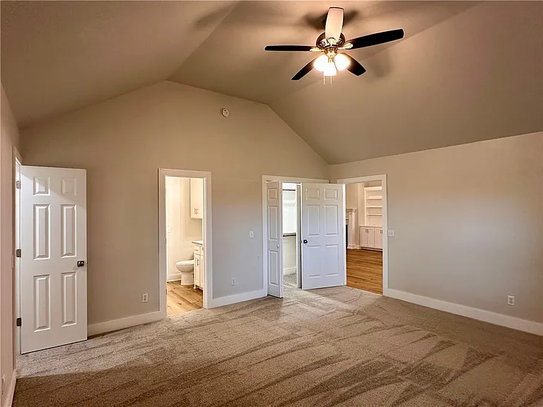2137 E Stanwyk Dr — Photo 12