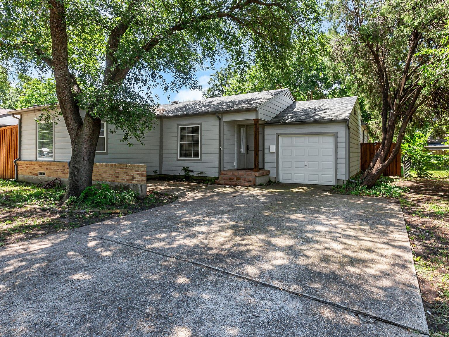 あーるページ 11502 Rupley Ln, Dallas, TX 75218 | Zillow