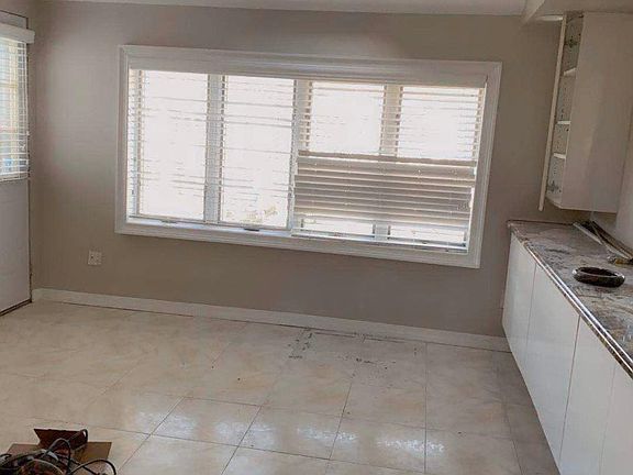 5th image of 37 Mulberry Cir