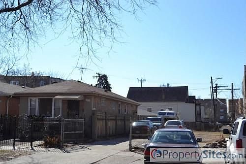 1st image of 3515 W Cortland St