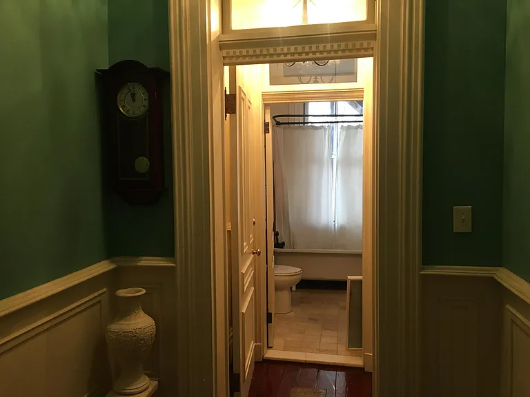 518 Avery St #2 — Photo 3