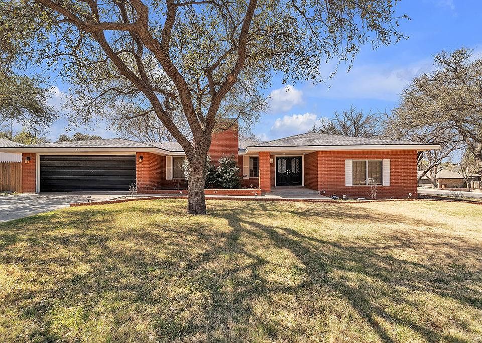 1st image of 10 Glenwick Cv