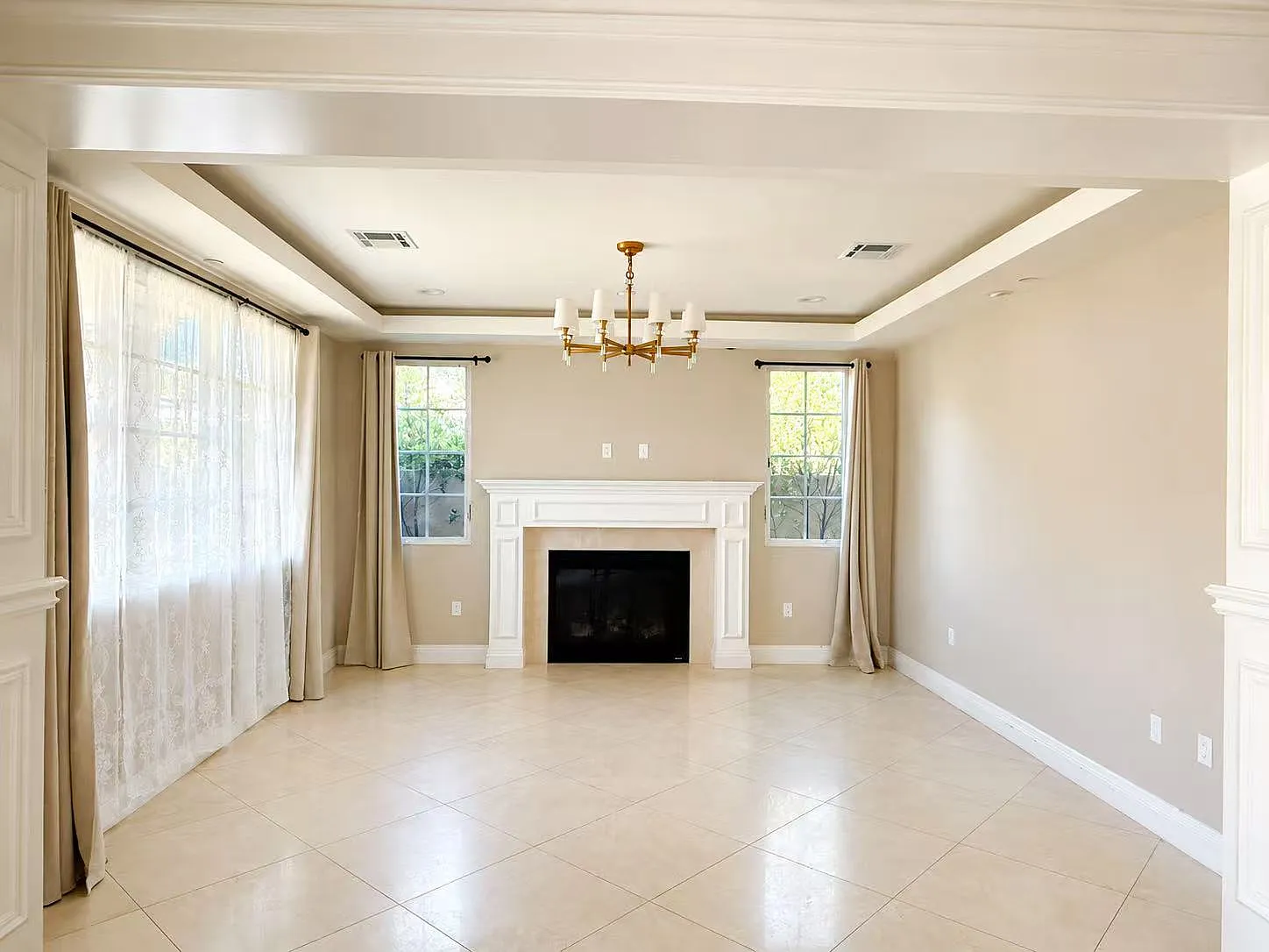 4 bed, 3375 sqft, $7,500 — Photo 3