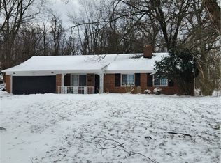 5532 Renee Dr, Highland Heights, OH