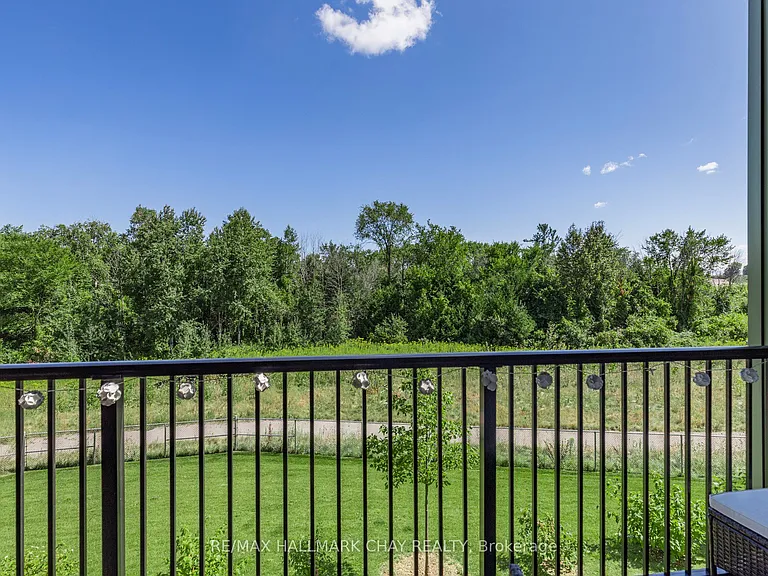 5 Chef Ln #208 — Photo 2