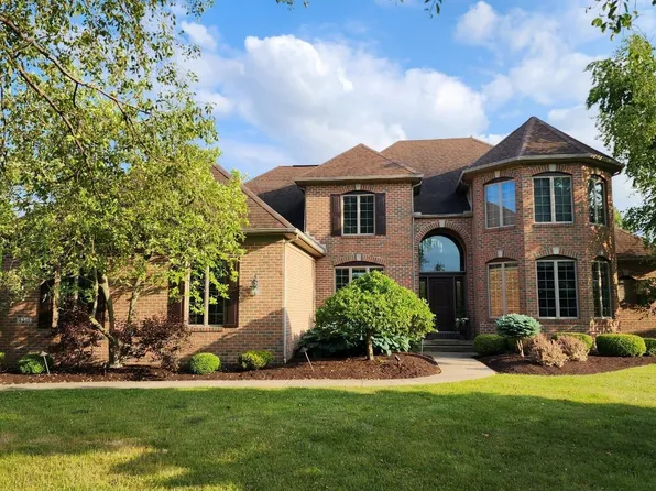 4311 Walnut Creek Ln, Sandusky, OH 44870