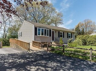 1 Richard Rd, Medway, MA 02053