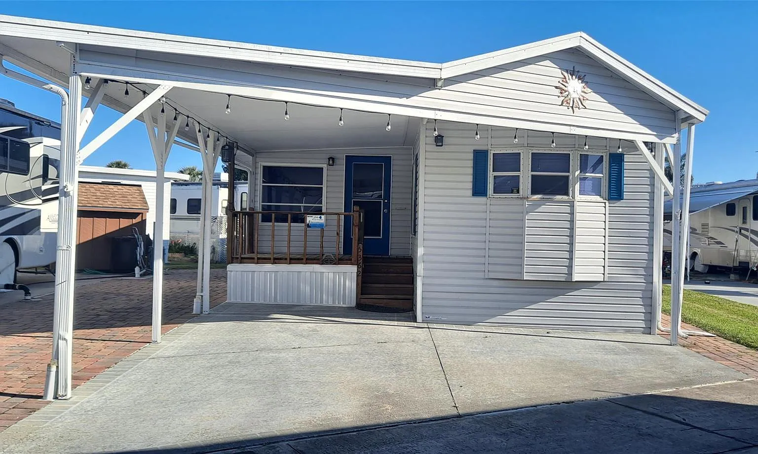 2 bed, 1.0 bath, 835 sqft, $1,400 — Photo 1