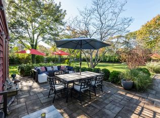 569 Springs Fireplace Rd, East Hampton, NY 11937