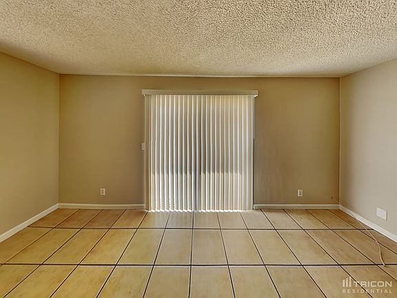 4th image of 7 N Arlington St