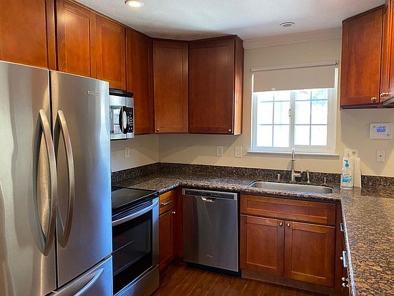 5th image of 5715 Crow Ln