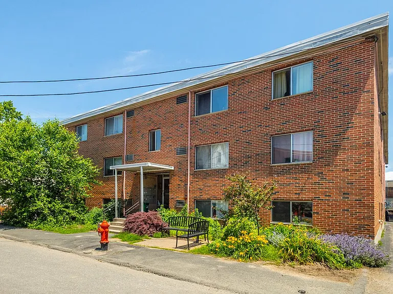 14 Murdock St #17 — Photo 10