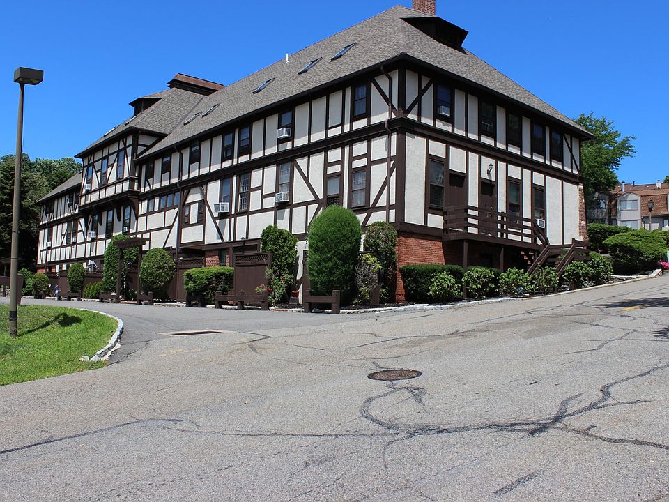 Apartment building overview