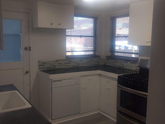 Front view of the kitchen