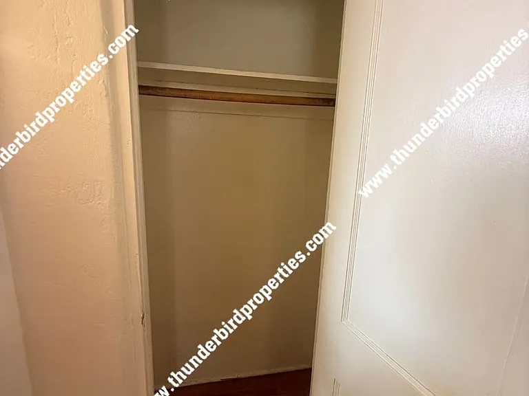1202 Lead Ave SE — Photo 8