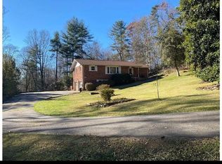 72 Lori Ln, Pisgah Forest, NC 28768