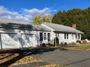 10 Maple Ave, Hadley, MA 01035
