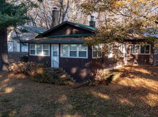 N9052 Moen Rd, Iola, WI 54945