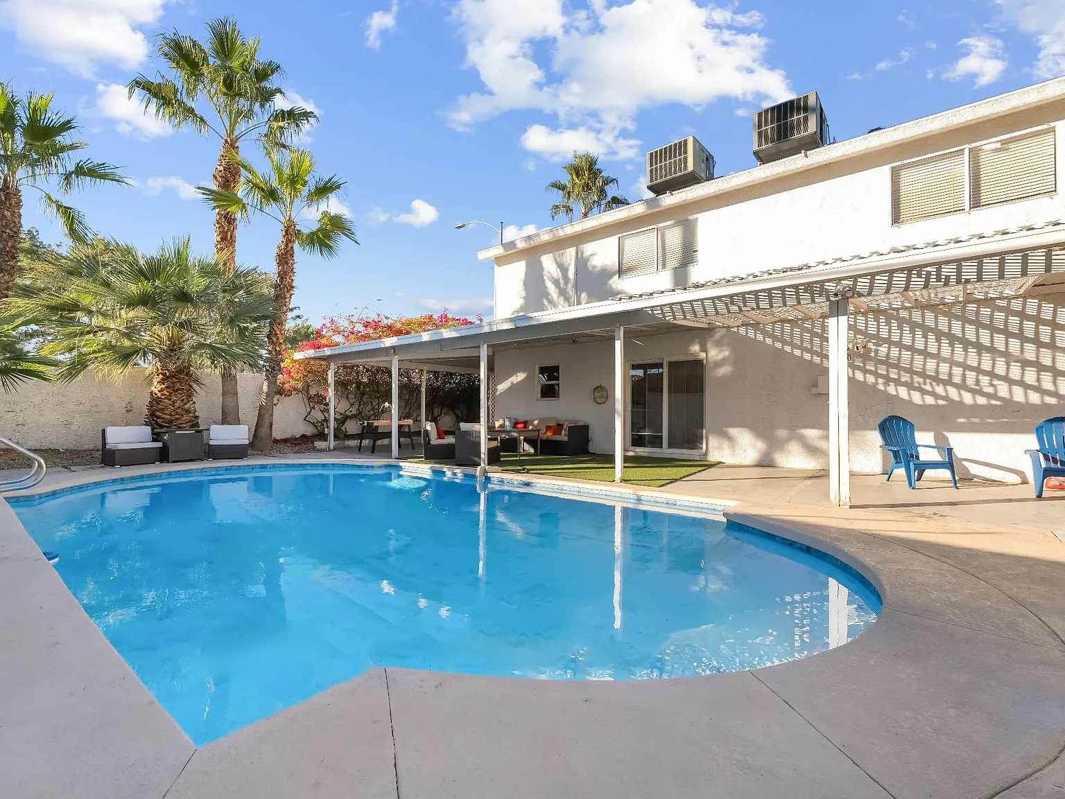 5 bed, $3,995 — Photo 4