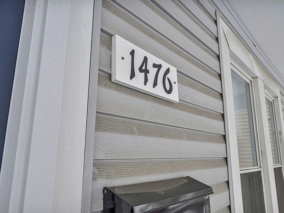 5th image of 1476 N 6th St