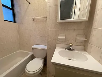 Rented by Century 21 Premier 