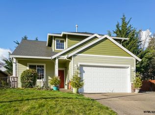 2072 Woodhill St NW, Salem, OR 97304