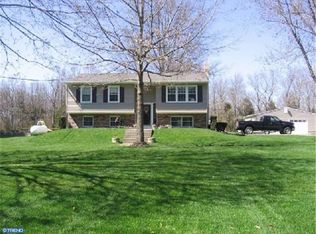 10 Simontown Rd, Pemberton, NJ 08068