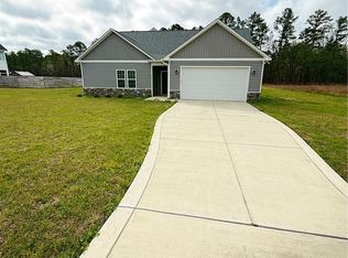 663 Hector McNeill Rd, Raeford, NC 28376