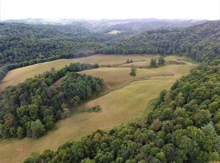 94 Rebawood Dr, Dugspur, VA 24325