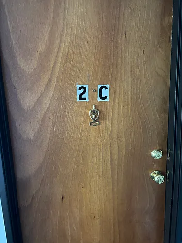 38 E Elm St #2C Photo 1