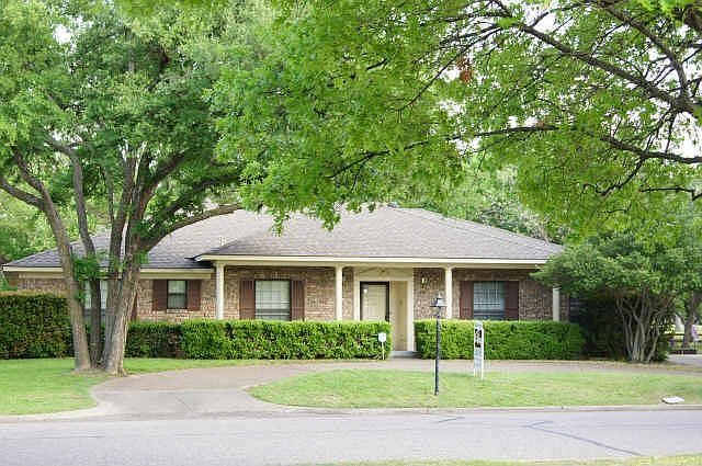 1st image of 3146 Berrymeade Ln