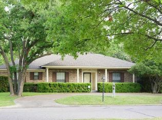 3146 Berrymeade Ln, Farmers Branch, TX 75234