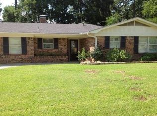 108 Ivy Ln, Longview, TX 75605