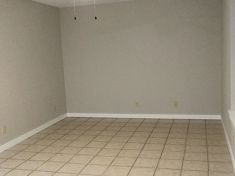 221 S Mississippi St #235 — Photo 4