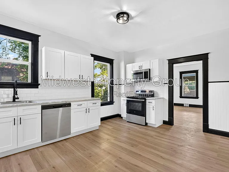 11560 Old Halls Ferry Rd — Photo 9