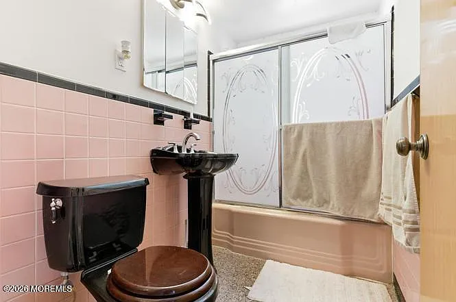 22 Schuyler Ave — Photo 8