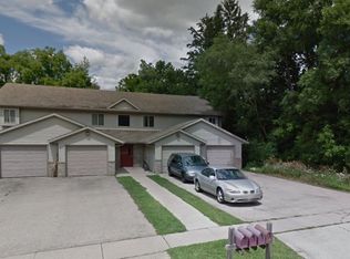 232 W Seward St APT 3, Poynette, WI 53955