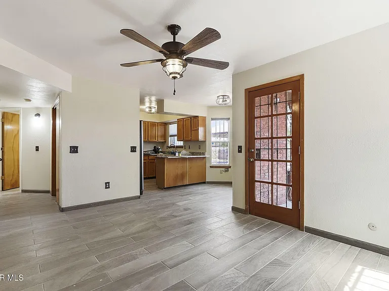 6900 Imperial Ridge Dr — Photo 12