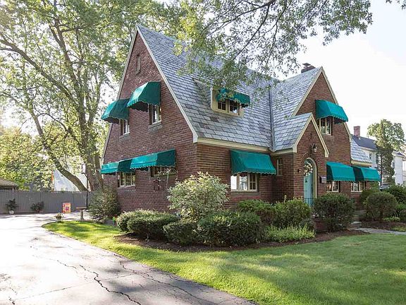 2nd image of 7 Stratford Ct